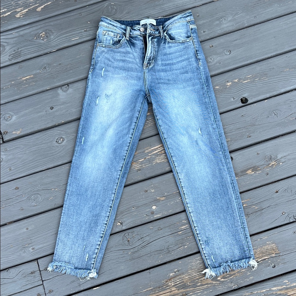 Risen Distressed Women Jeans Sz 7